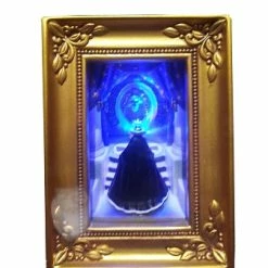 Brand new 🥰 Disney Gallery Of Light - Snow White - Evil Queen At The Mirror ✔️